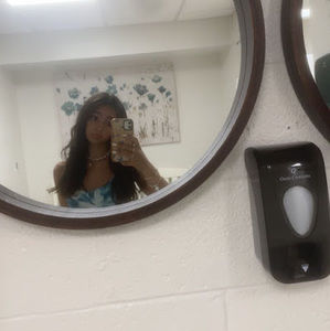 Meet your Posher, Jade